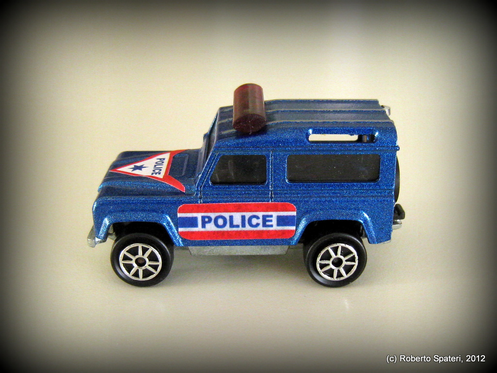 Majorette Land Rover Defender (n.266)